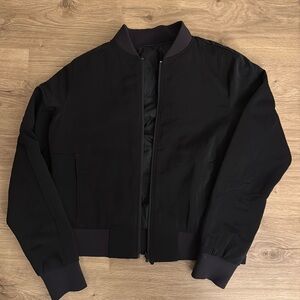 Reversible Lululemon bomber jacket